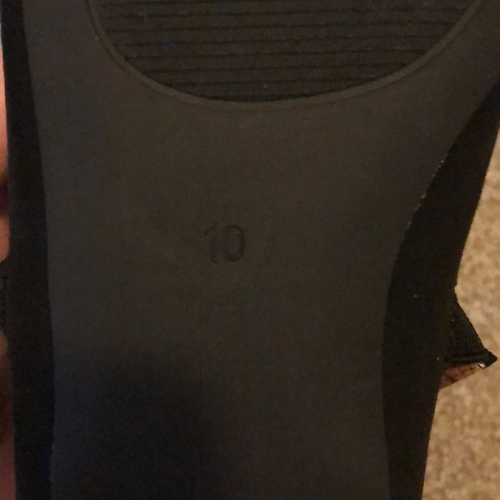 Shoes - Picture 7 of 7